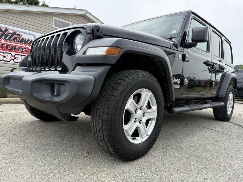 Jeep Wrangler Unlimited Sport 2018
