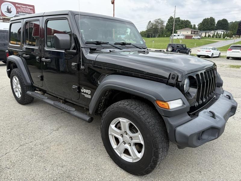 Jeep Wrangler Unlimited Sport 2018