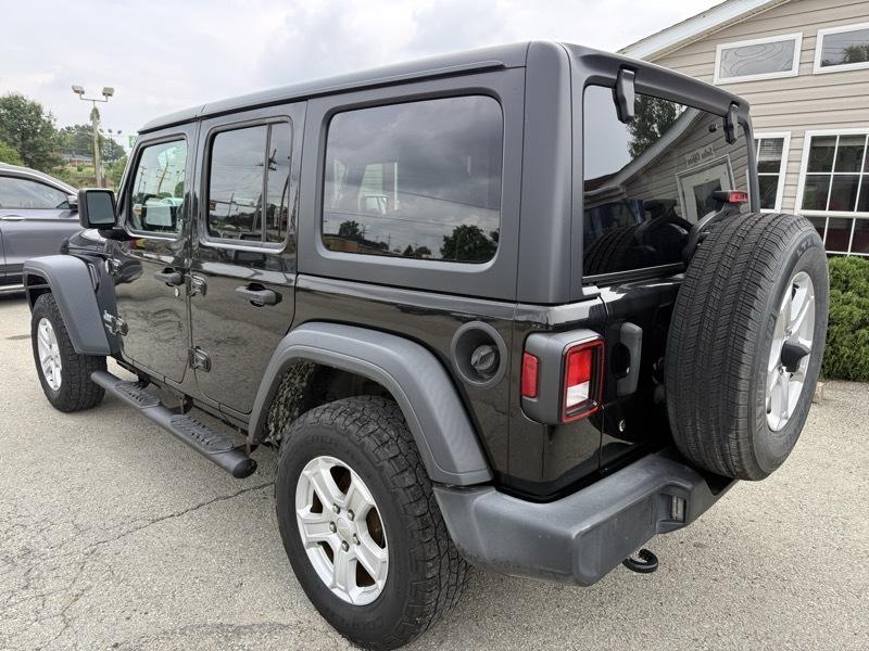 Jeep Wrangler Unlimited Sport 2018