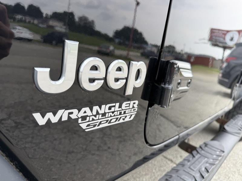 Jeep Wrangler Unlimited Sport 2018