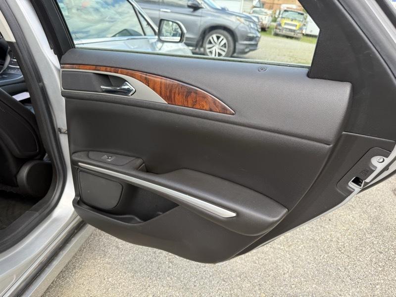 Lincoln MKZ AWD 2013
