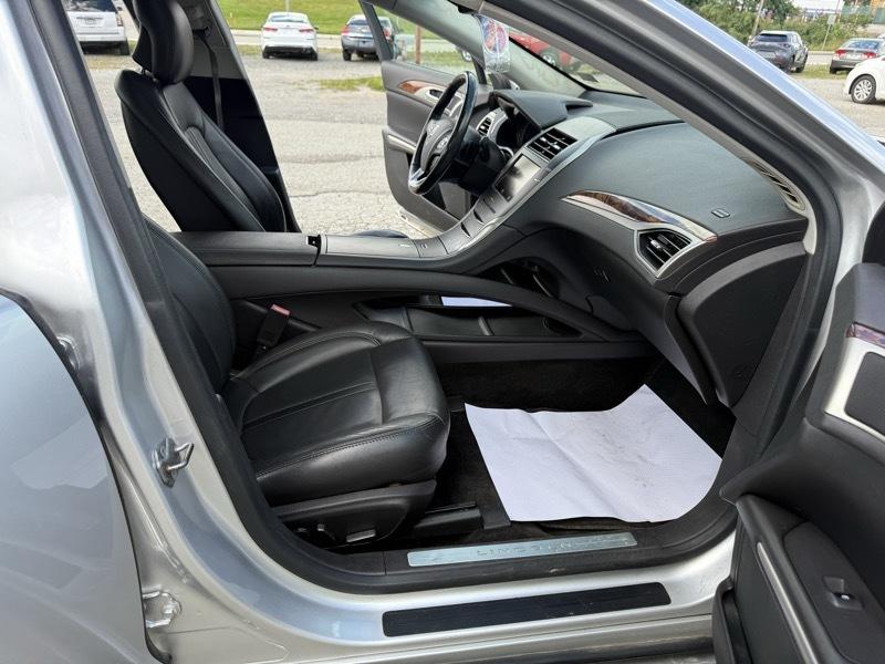 Lincoln MKZ AWD 2013
