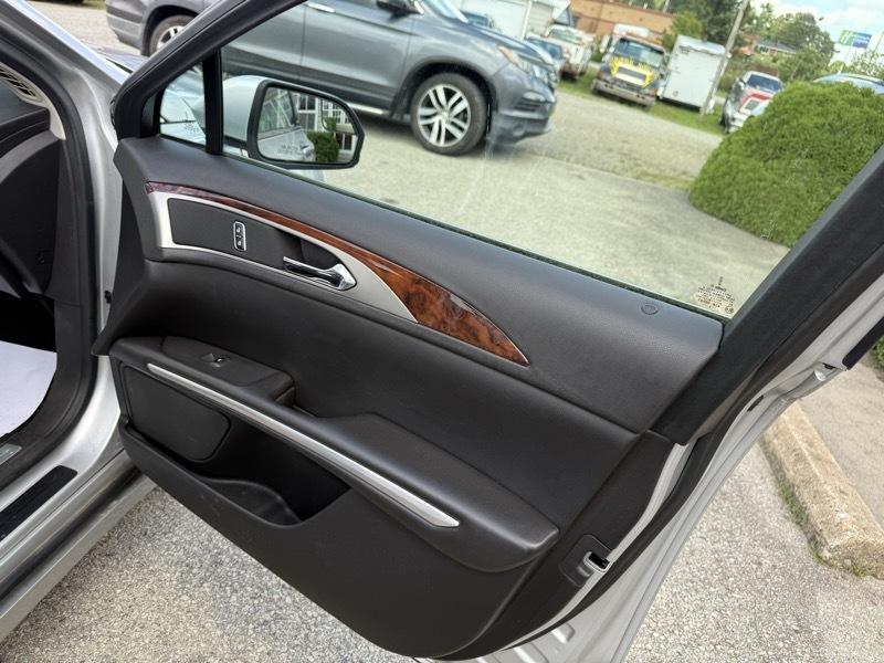 Lincoln MKZ AWD 2013