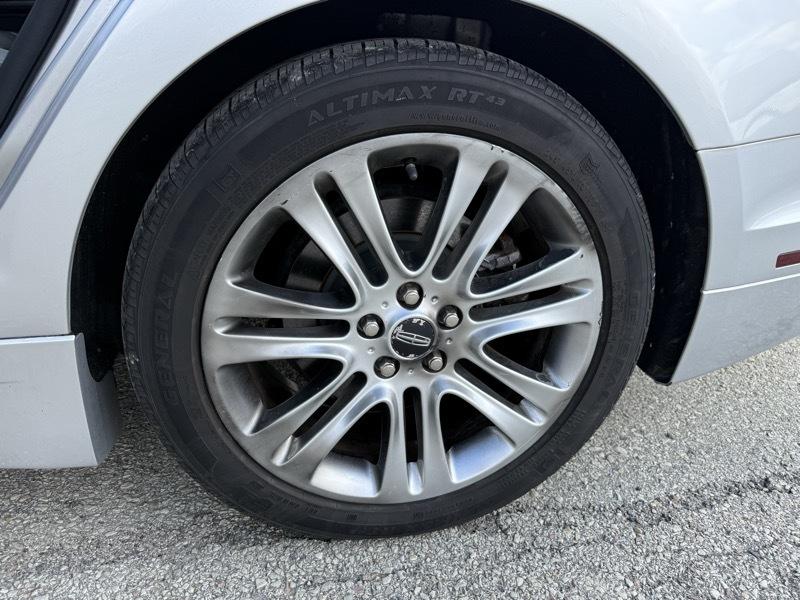 Lincoln MKZ AWD 2013