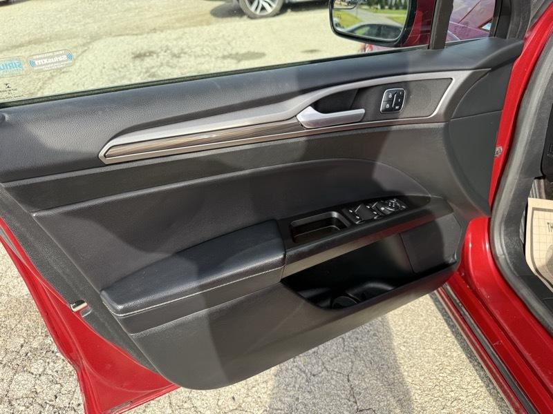 Ford Fusion SE AWD 2017