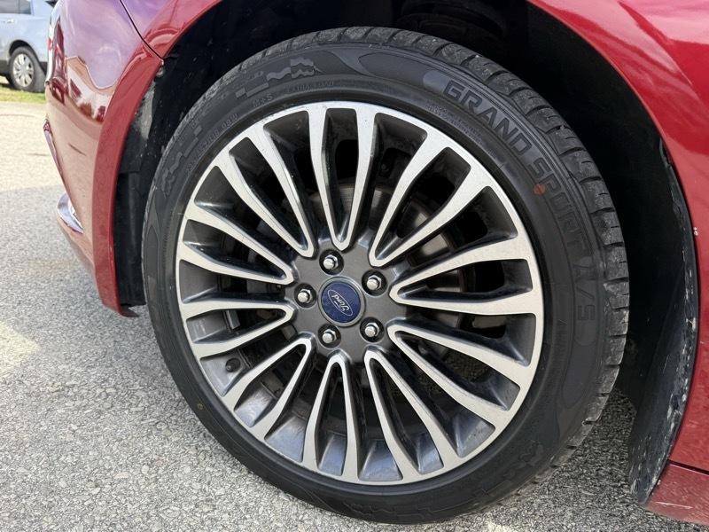 Ford Fusion SE AWD 2017