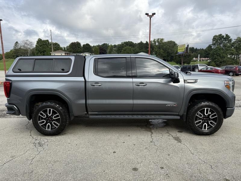 GMC Sierra 1500 AT4 Crew Cab Short Box 4WD 2021