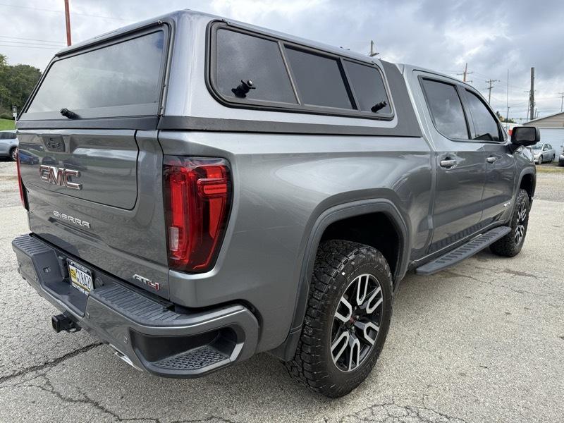 GMC Sierra 1500 AT4 Crew Cab Short Box 4WD 2021