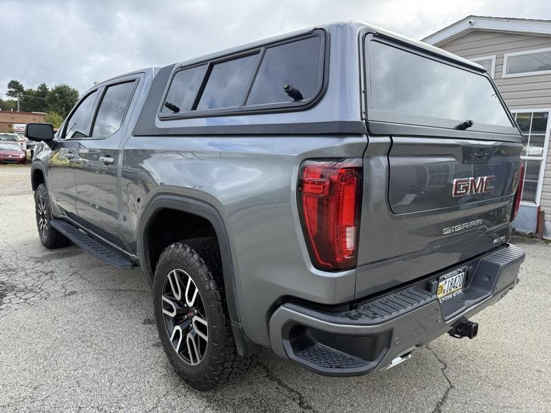 GMC Sierra 1500 AT4 Crew Cab Short Box 4WD 2021