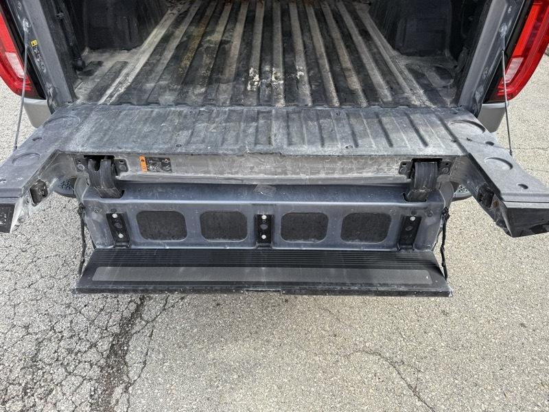 GMC Sierra 1500 AT4 Crew Cab Short Box 4WD 2021