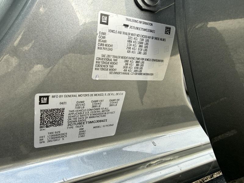 GMC Sierra 1500 AT4 Crew Cab Short Box 4WD 2021