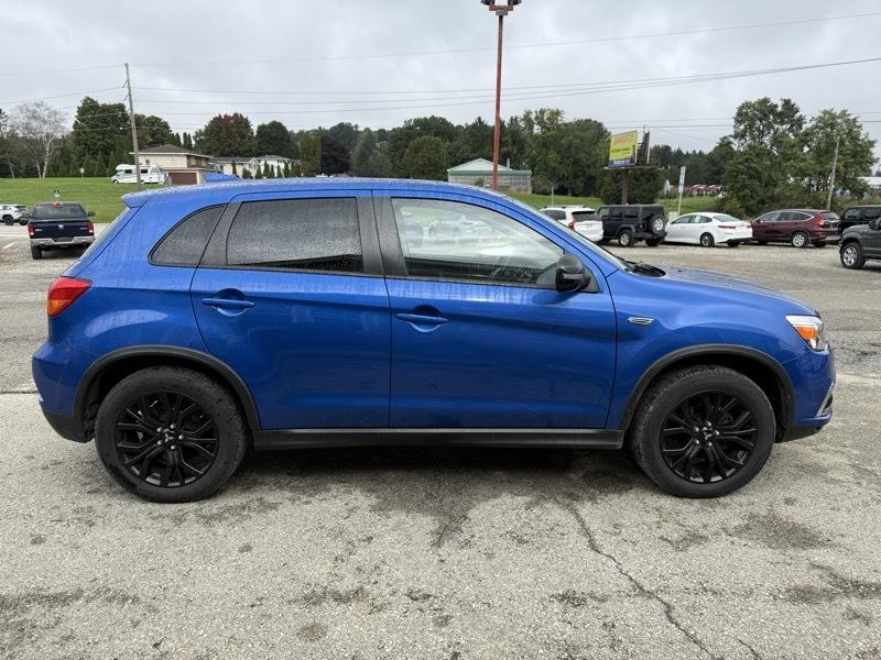 Mitsubishi Outlander Sport 2.0 ES 4WD CVT 2018