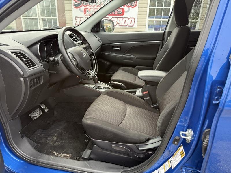 Mitsubishi Outlander Sport 2.0 ES 4WD CVT 2018