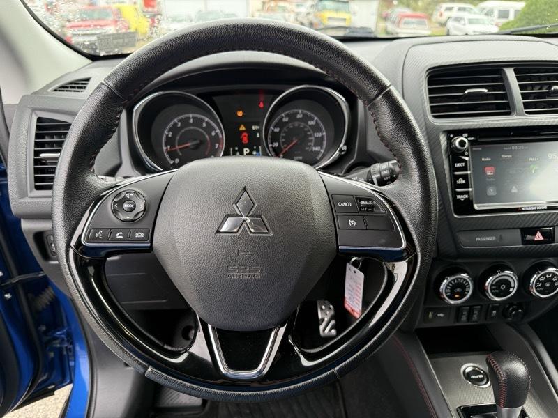 Mitsubishi Outlander Sport 2.0 ES 4WD CVT 2018