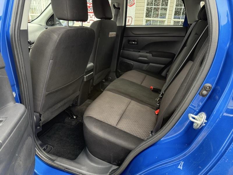 Mitsubishi Outlander Sport 2.0 ES 4WD CVT 2018