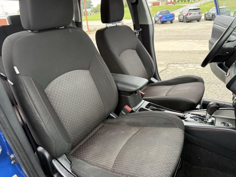Mitsubishi Outlander Sport 2.0 ES 4WD CVT 2018