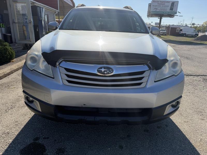 Subaru Outback 2.5i Premium 2012