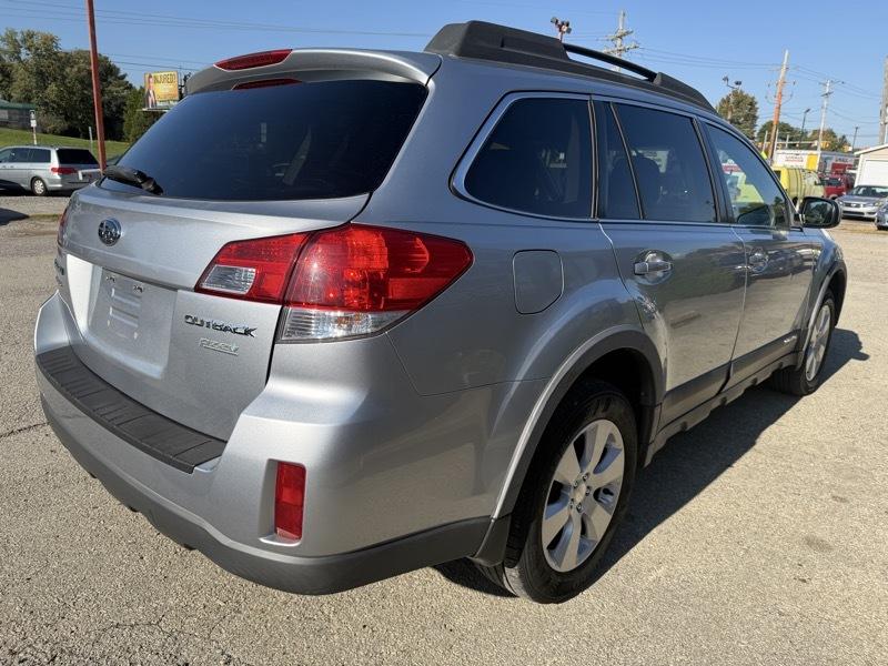 Subaru Outback 2.5i Premium 2012