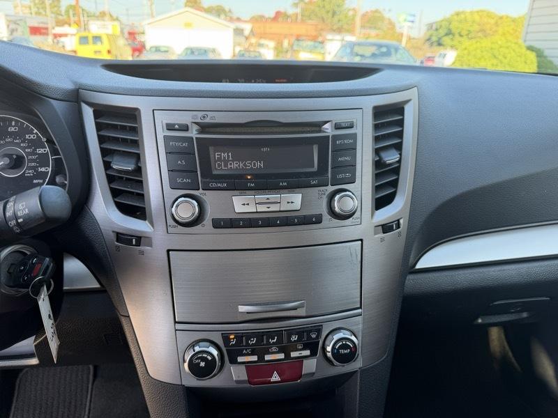 Subaru Outback 2.5i Premium 2012