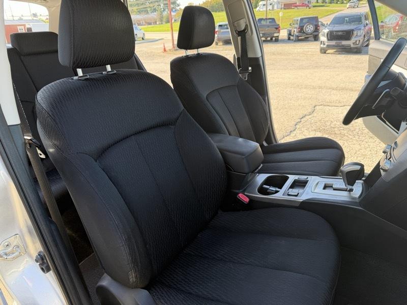 Subaru Outback 2.5i Premium 2012