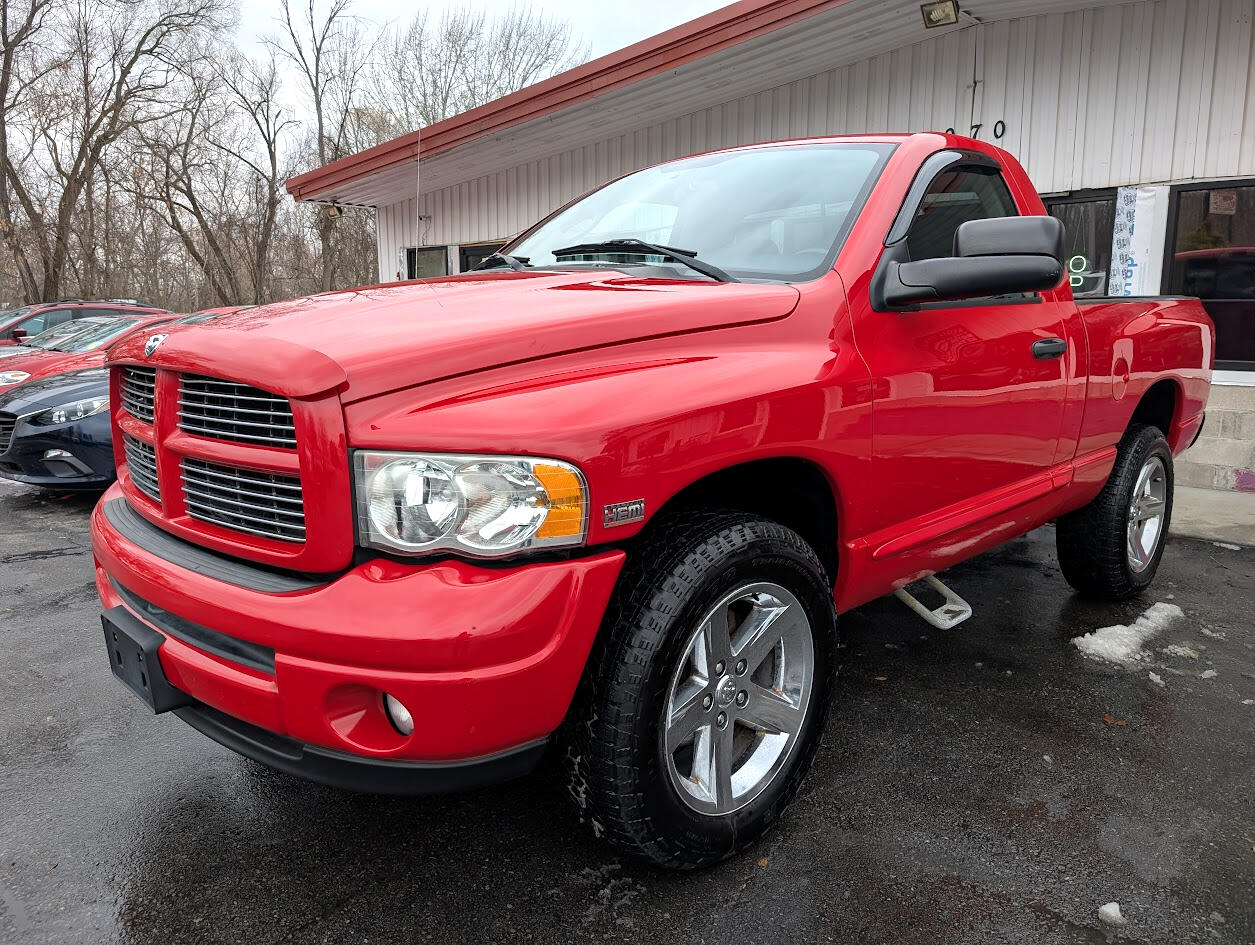 Dodge Ram 1500 ST 4WD 2004