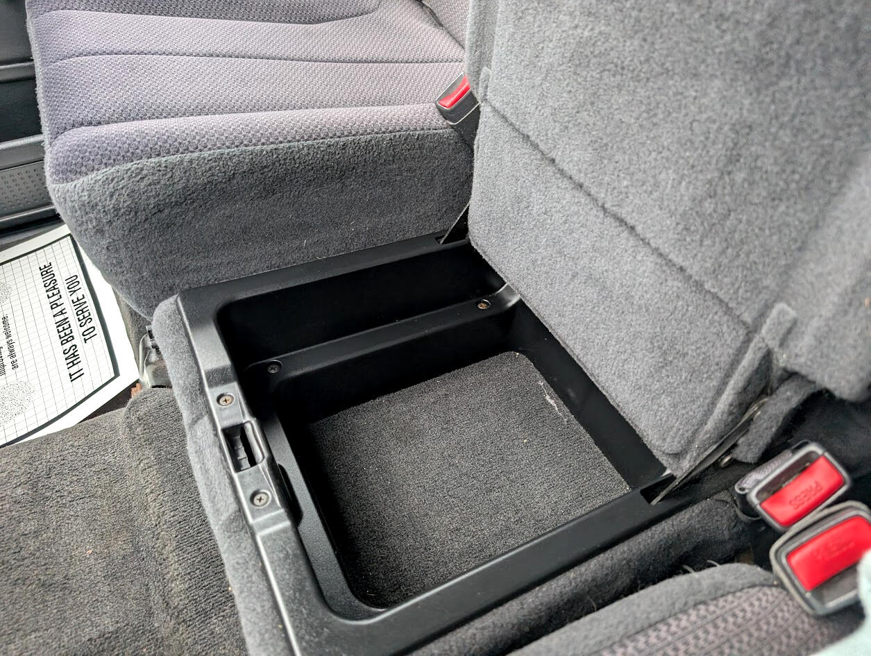 Dodge Ram 1500 ST 4WD 2004