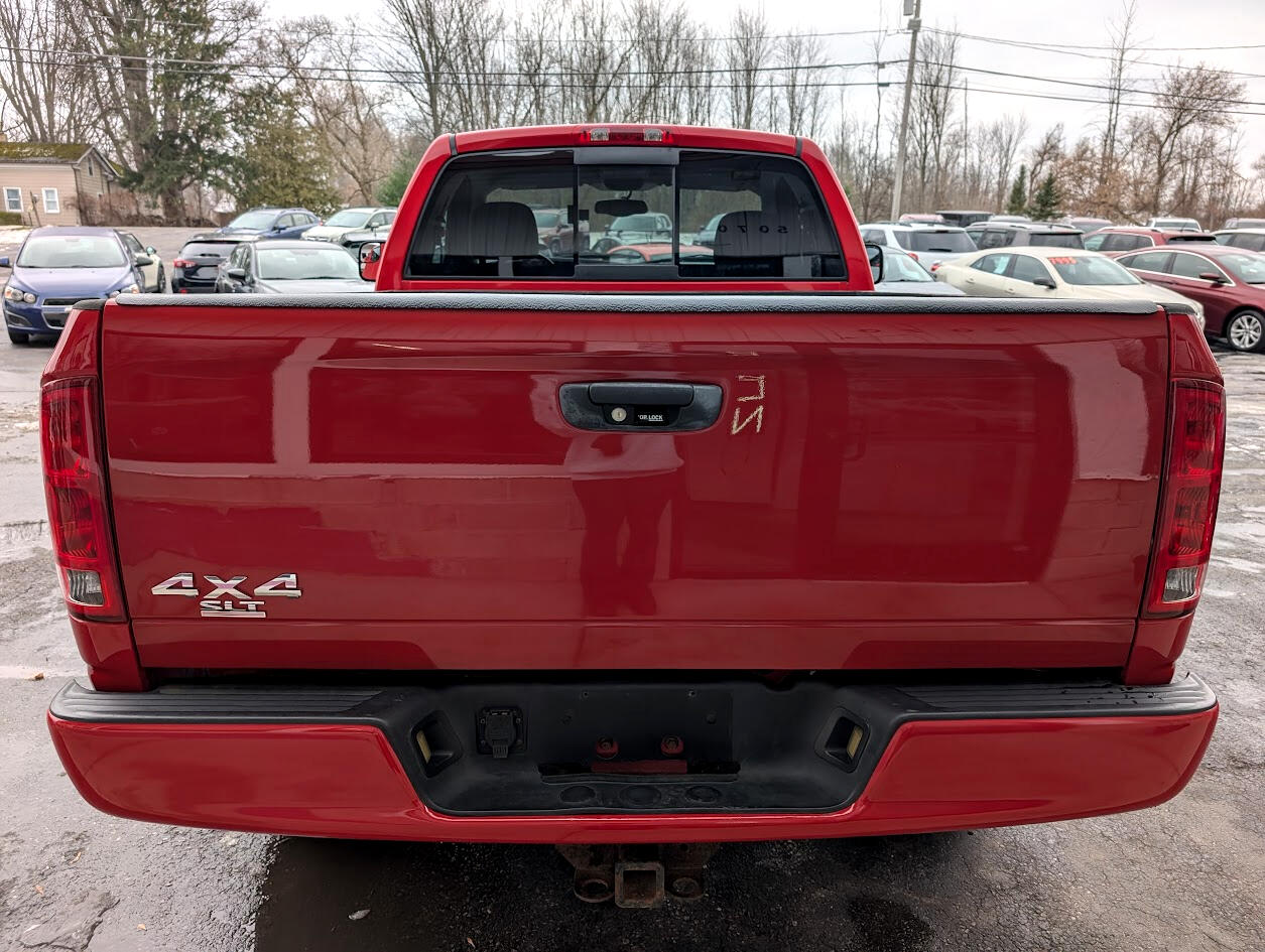 Dodge Ram 1500 ST 4WD 2004