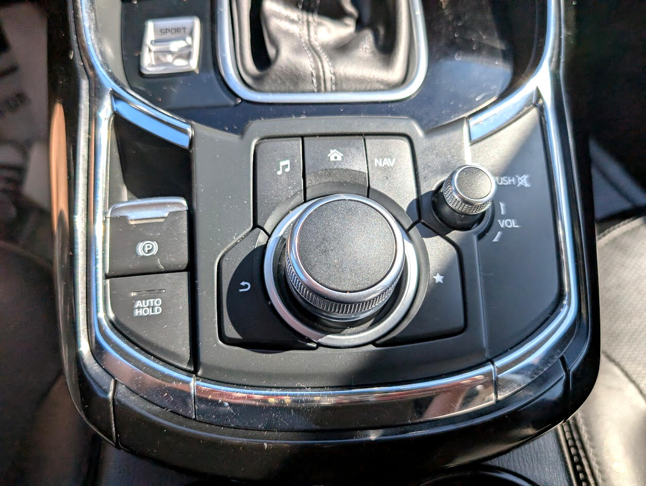 2020 Mazda CX-9 Touring photo 27