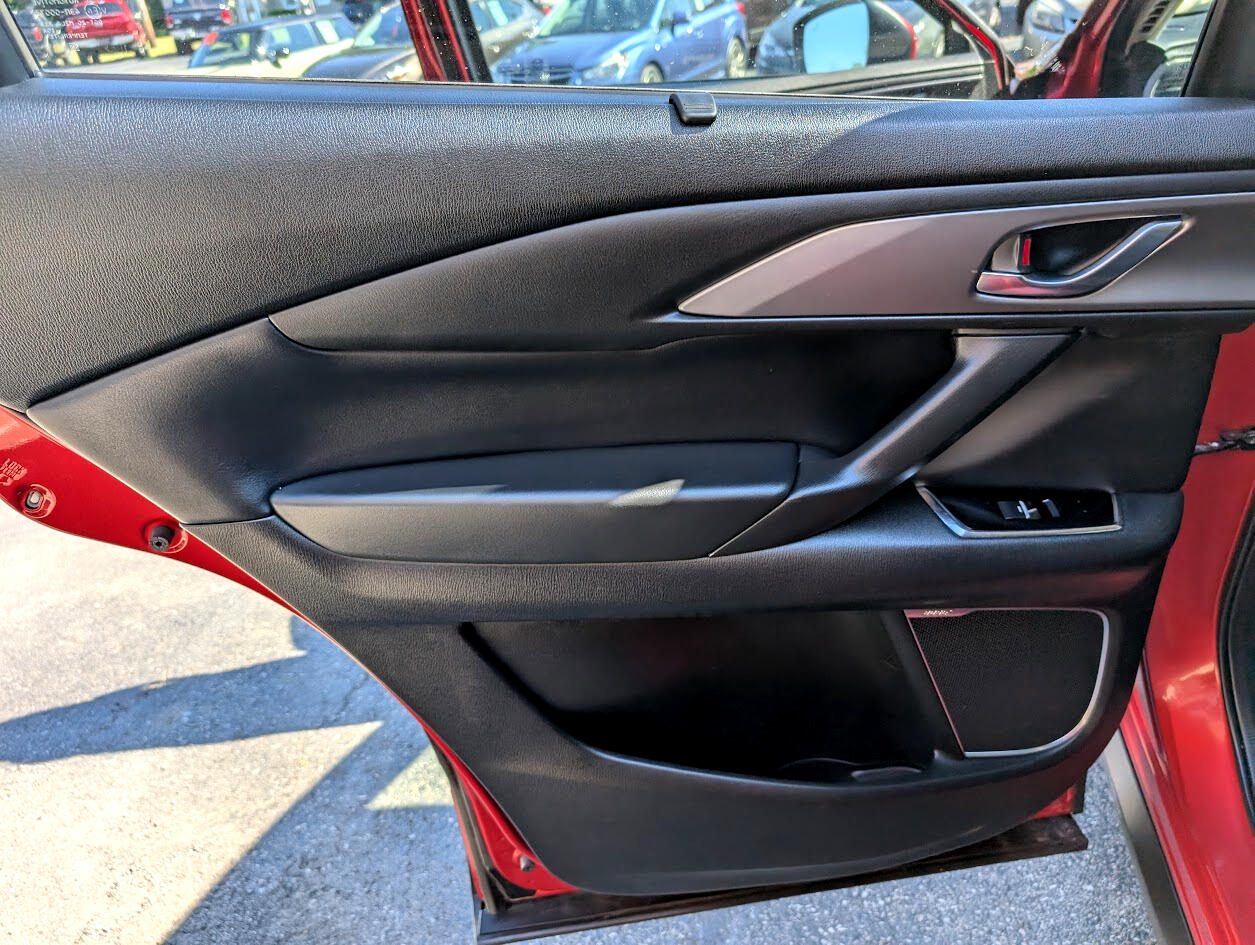 2020 Mazda CX-9 Touring photo 40