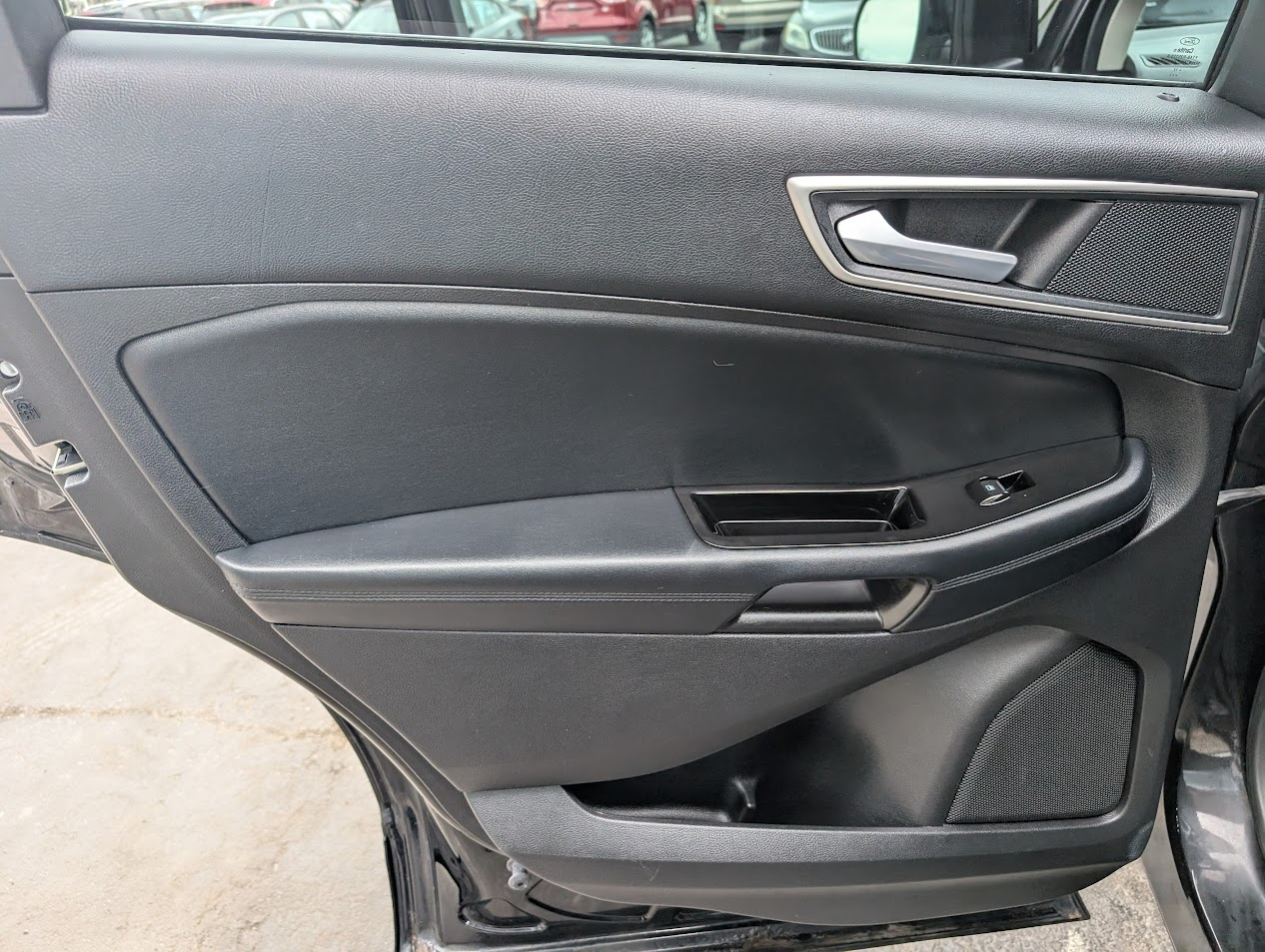 2017 Ford Edge SEL photo 48