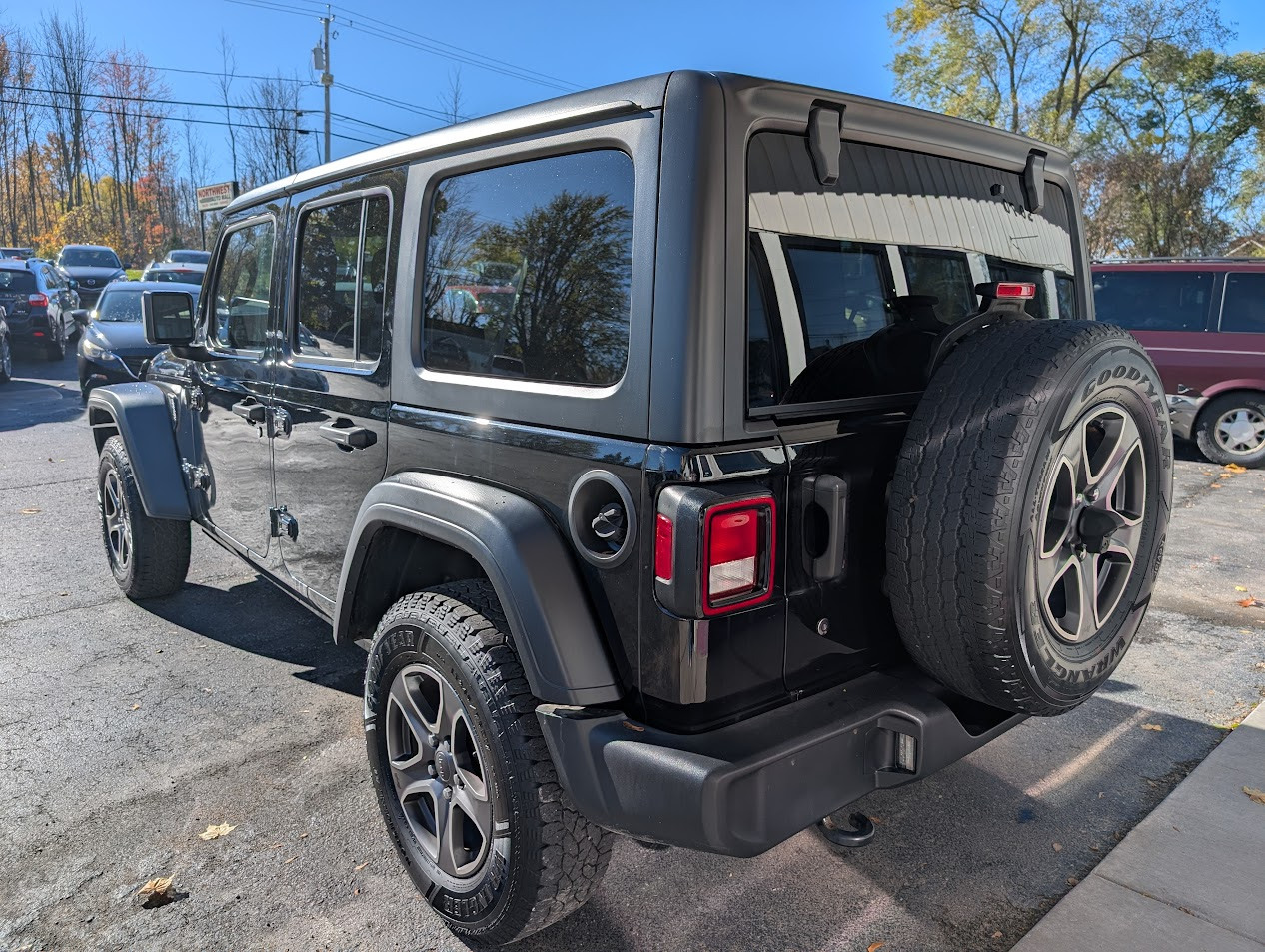Jeep Wrangler Unlimited Sport 2018