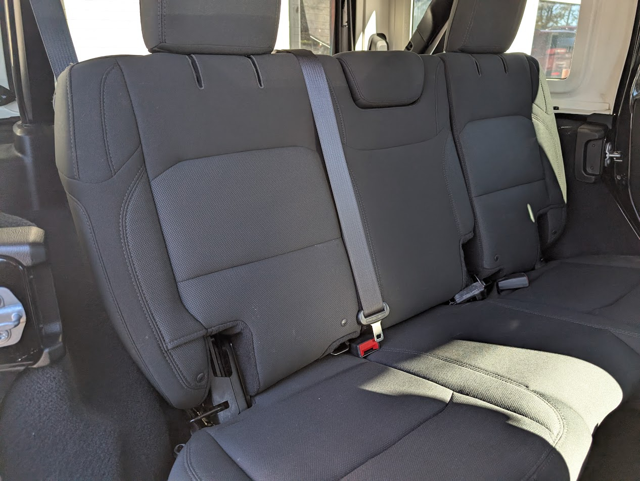 Jeep Wrangler Unlimited Sport 2018