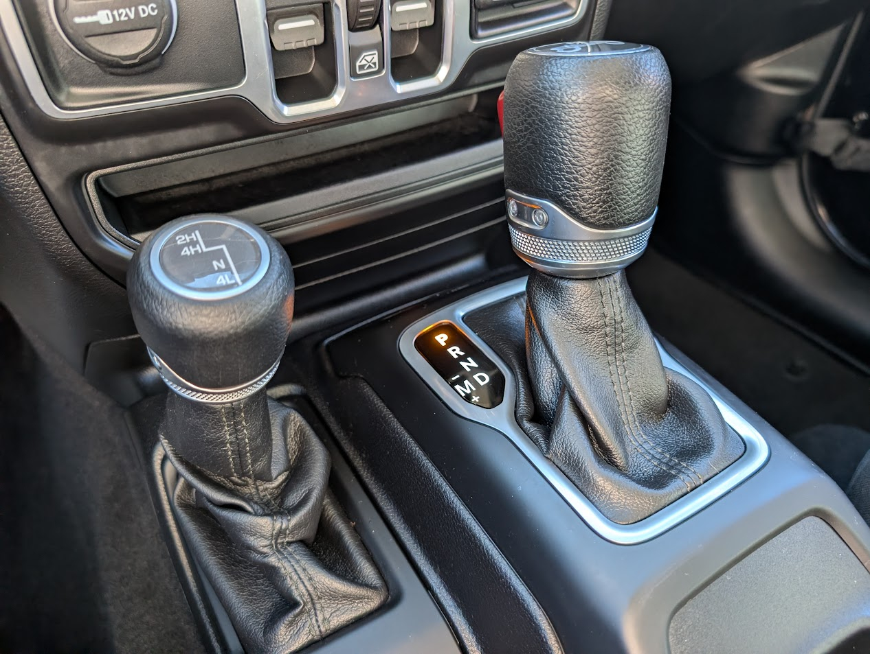 Jeep Wrangler Unlimited Sport 2018