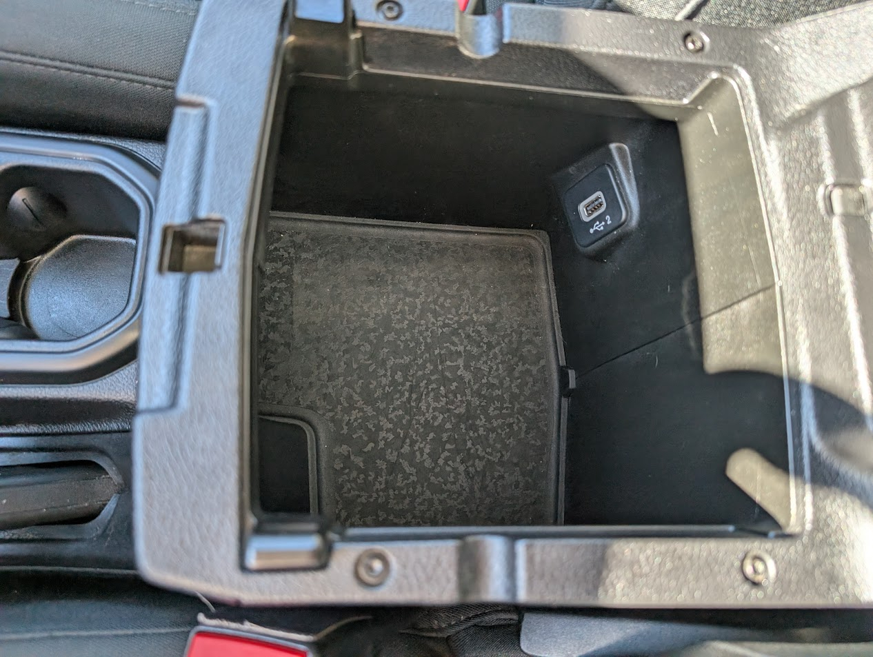 Jeep Wrangler Unlimited Sport 2018