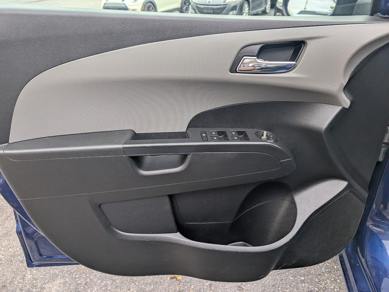 Chevrolet Sonic LT Auto 5-Door 2013