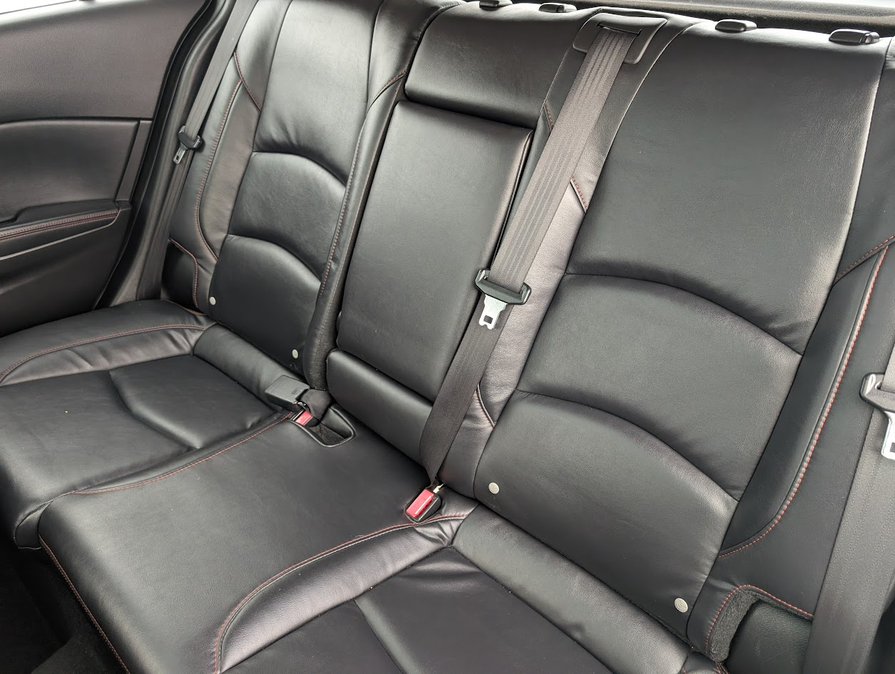 Mazda MAZDA3 i Grand Touring AT 5-Door 2014