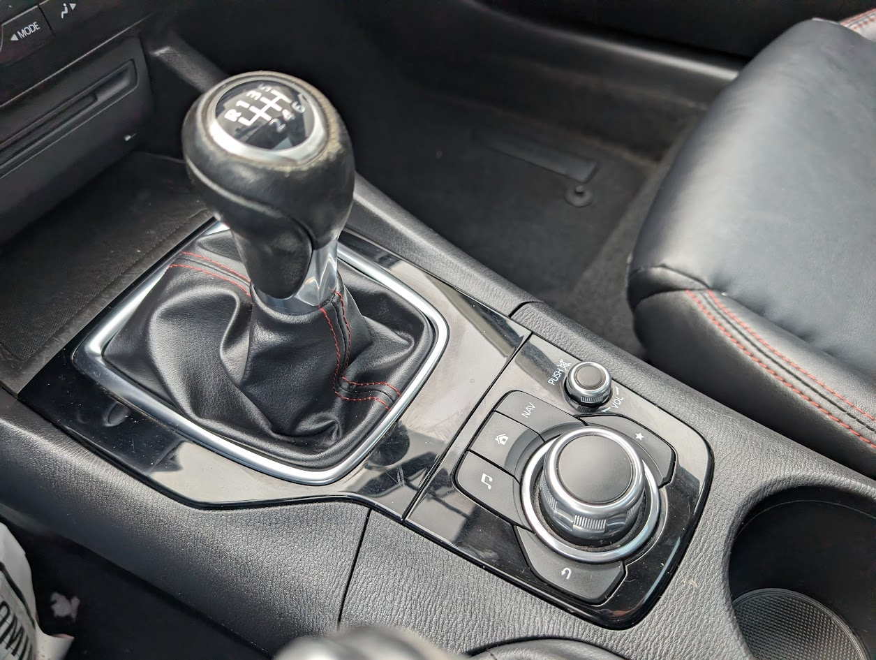 Mazda MAZDA3 i Grand Touring AT 5-Door 2014