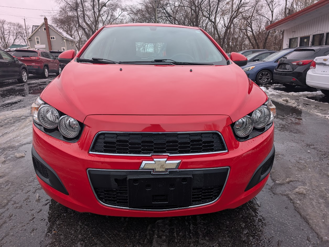 Chevrolet Sonic LT Manual 5-Door 2016