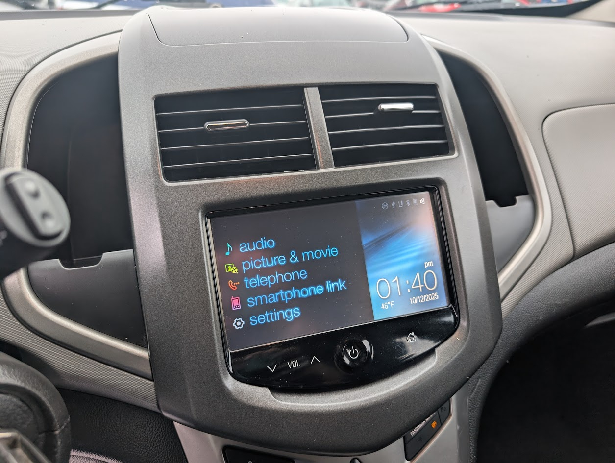 Chevrolet Sonic LT Manual 5-Door 2016