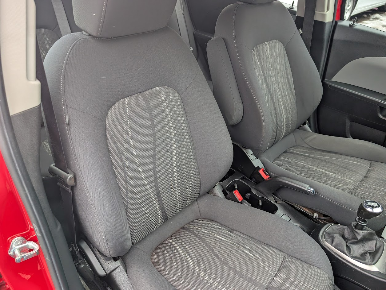 Chevrolet Sonic LT Manual 5-Door 2016