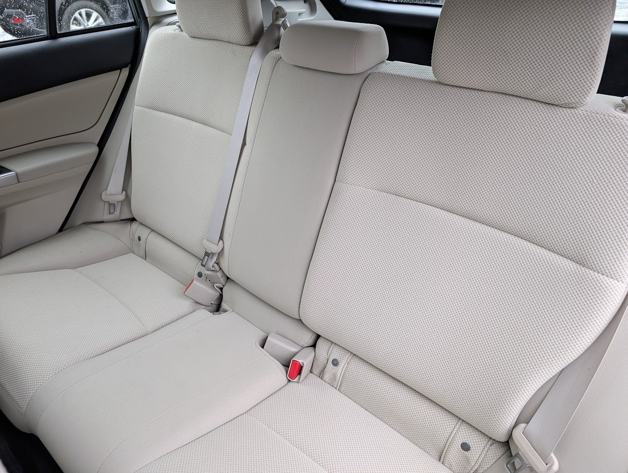 Subaru Impreza 2.0i PZEV CVT 5-Door 2015