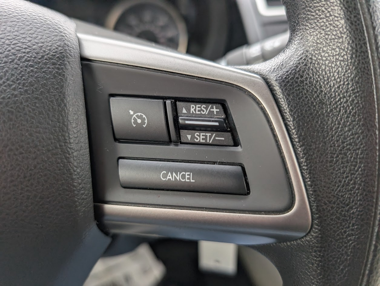 Subaru Impreza 2.0i PZEV CVT 5-Door 2015