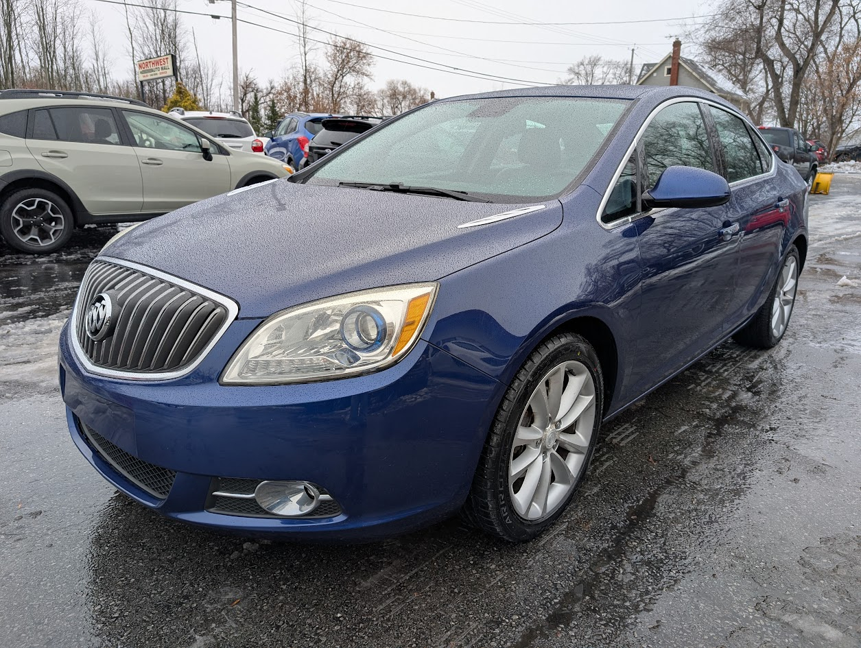Buick Verano Base 2013