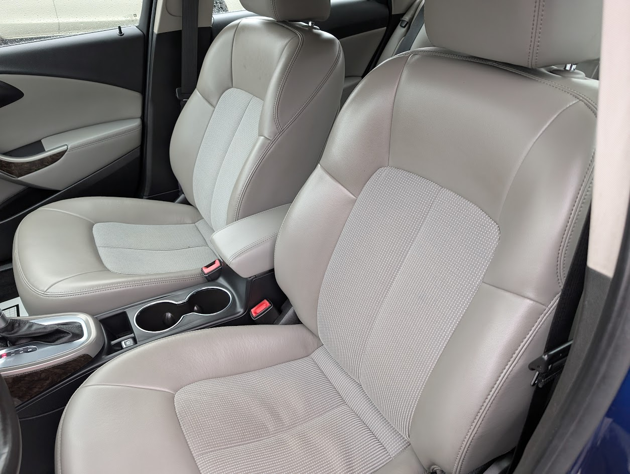 Buick Verano Base 2013