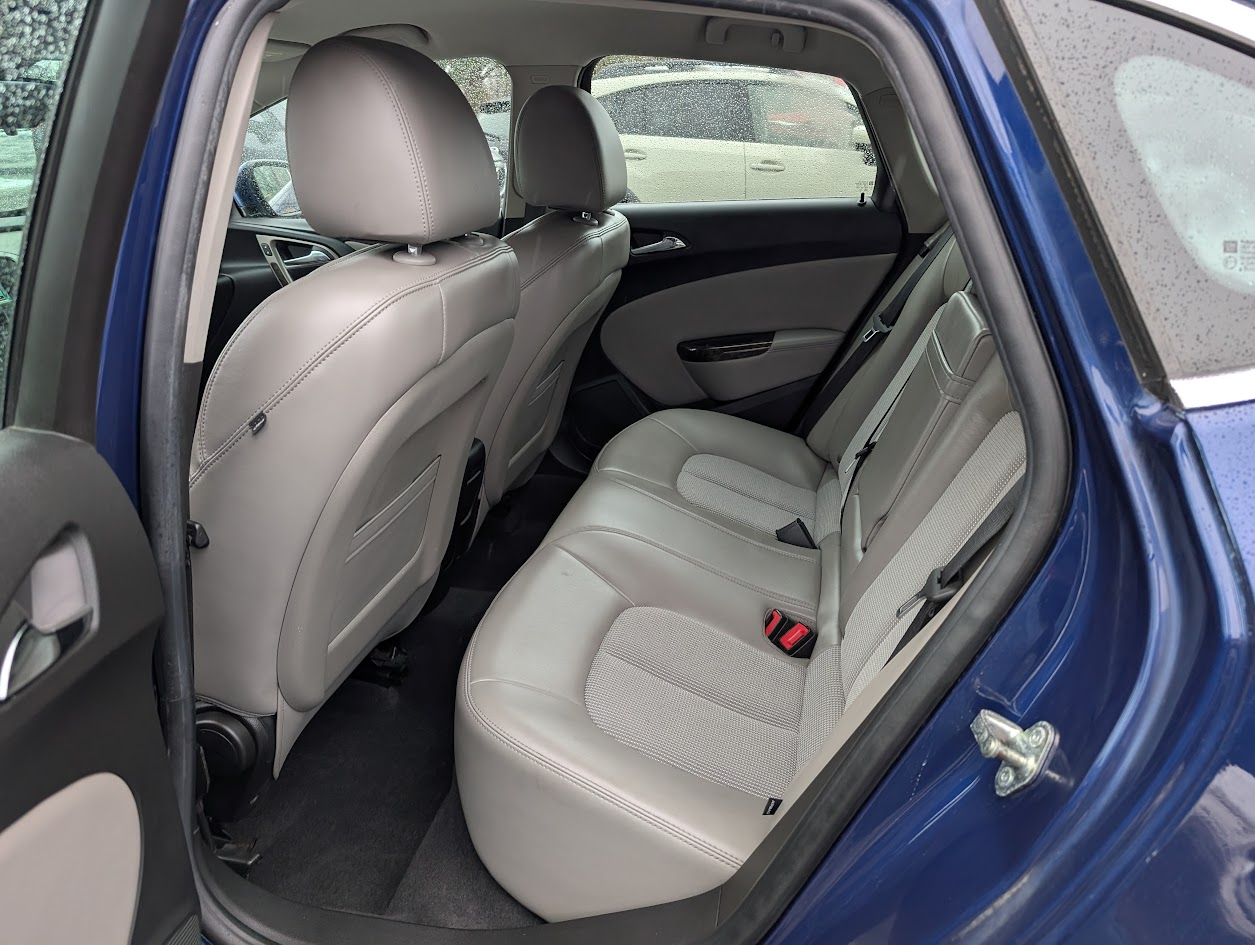 Buick Verano Base 2013