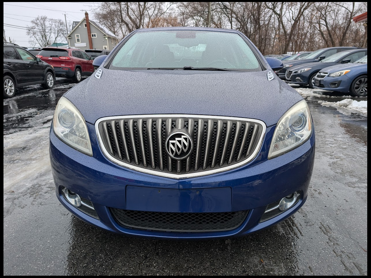 Buick Verano Base 2013