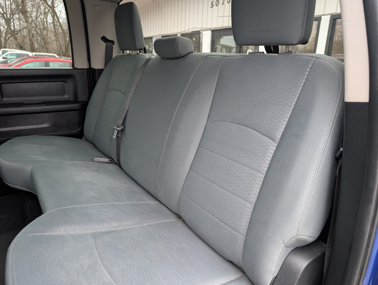 RAM 1500 Tradesman Crew Cab SWB 4WD 2017