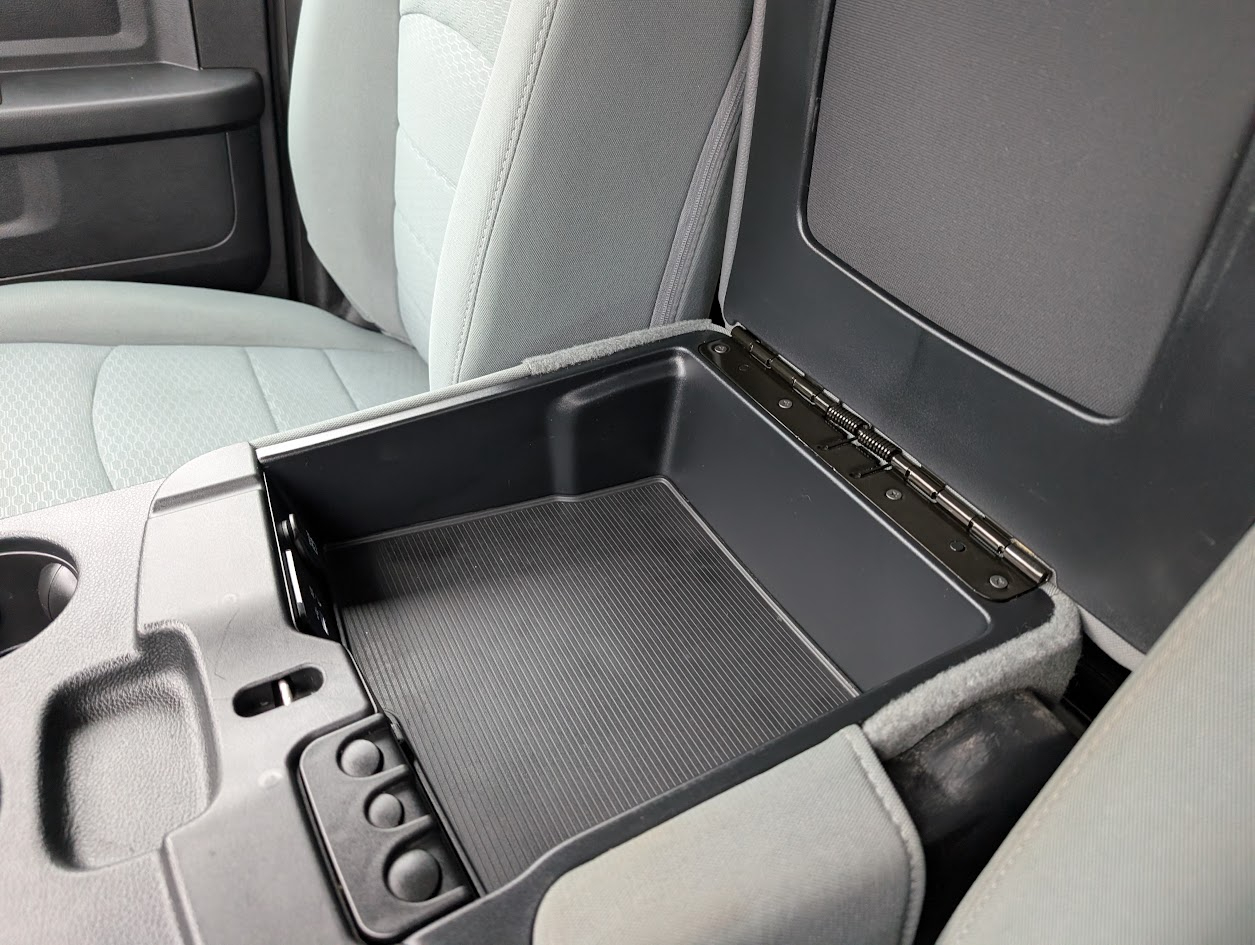 RAM 1500 Tradesman Crew Cab SWB 4WD 2017