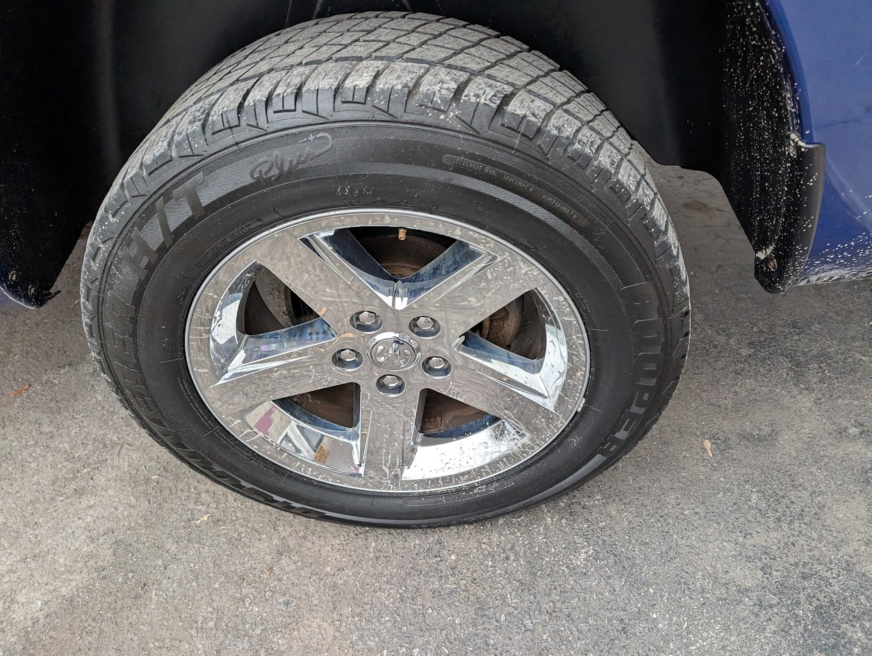 RAM 1500 Tradesman Crew Cab SWB 4WD 2017