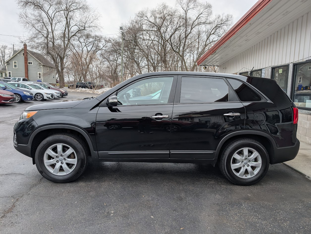 Kia Sorento LX 2WD 2013